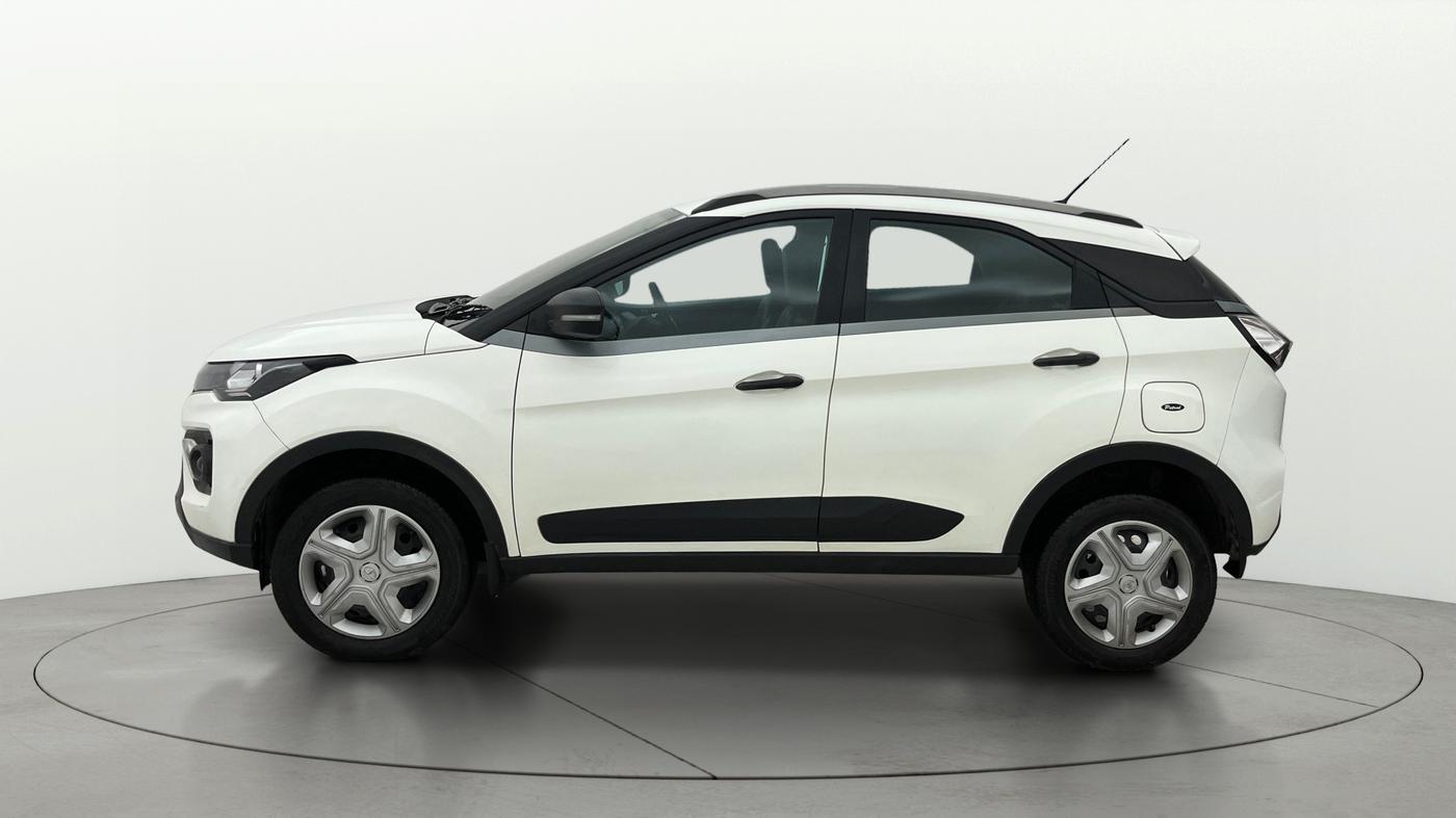 2020 Tata NEXON XM PETROL, Petrol, Manual, 58,424 km, Left Side