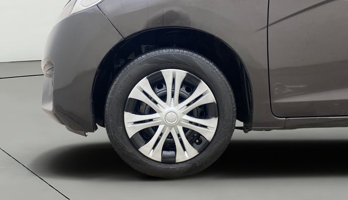 2018 Honda Jazz 1.2L I-VTEC SV, Petrol, Manual, 1,10,613 km, Left Front Wheel