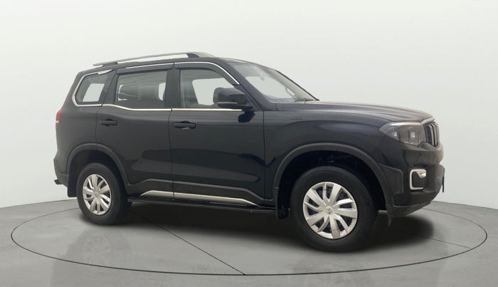 2023 Mahindra SCORPIO-N Z6 DIESEL MT 2WD 7 STR, Diesel, Manual, 75,690 km, SRP