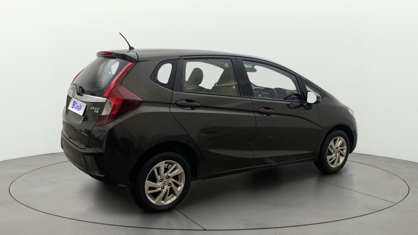 2017 Honda Jazz 1.2L I-VTEC V, Petrol, Manual, 27,901 km, Right Back Diagonal