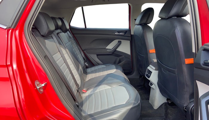 2021 Skoda KUSHAQ AMBITION 1.0L TSI MT, Petrol, Manual, 48,846 km, Right Side Rear Door Cabin