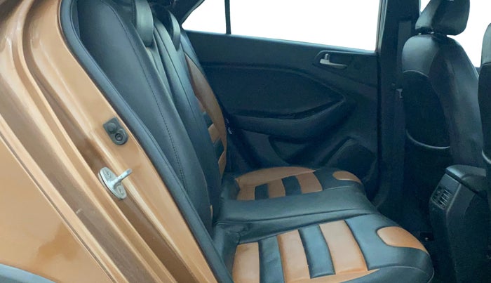 2015 Hyundai i20 Active 1.2 S, Petrol, Manual, 39,448 km, Right Side Rear Door Cabin