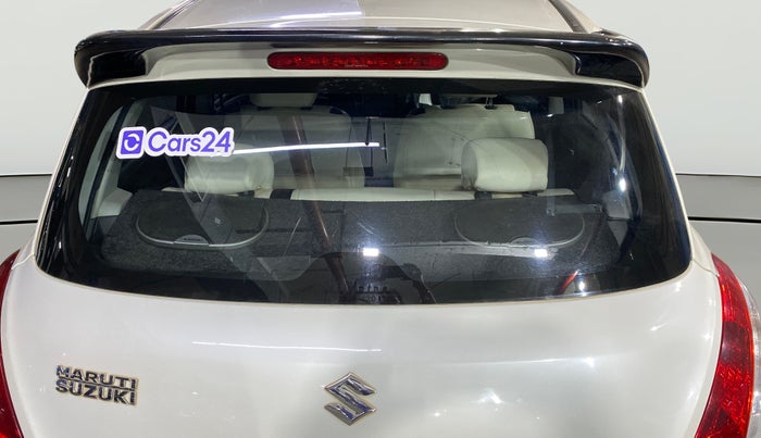 2013 Maruti Swift VXI, Petrol, Manual, 37,914 km, Rear Windshield