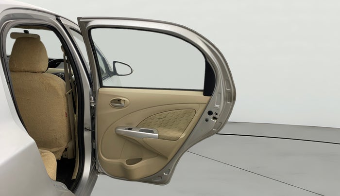 2017 Toyota Etios Liva V, Petrol, Manual, 55,771 km, RHS Rear Door