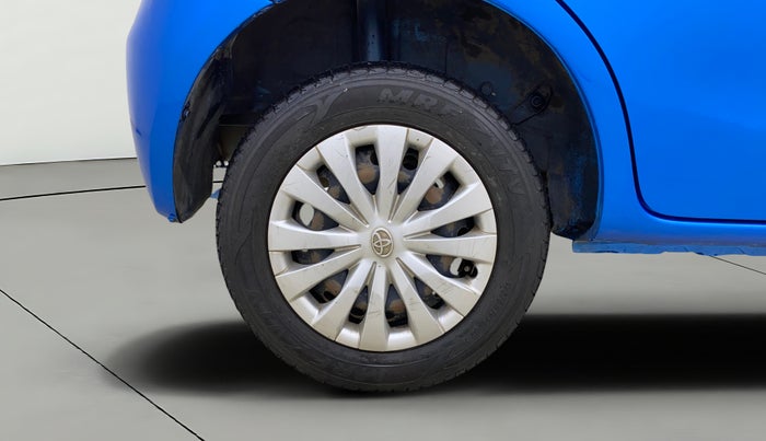 2013 Toyota Etios Liva G, Petrol, Manual, 26,024 km, Right Rear Wheel