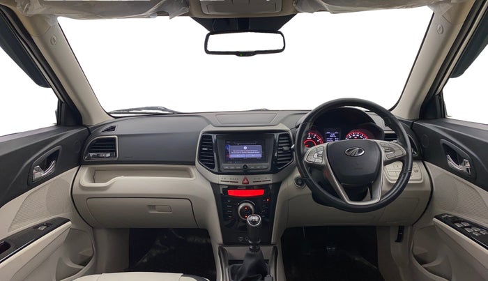 2020 Mahindra XUV300 W8 (O) 1.2 PETROL, Petrol, Manual, 40,915 km, Dashboard