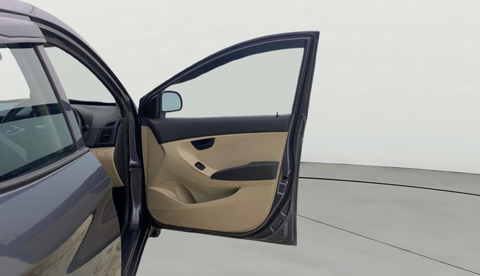 2015 Hyundai Eon ERA +, Petrol, Manual, 65,645 km, RHS Front Door