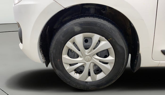 2022 Maruti Swift VXI, Petrol, Manual, 33,712 km, Left Front Wheel