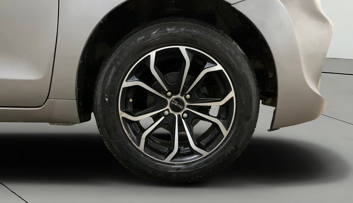 2020 Maruti Baleno DELTA PETROL 1.2, Petrol, Manual, 50,912 km, Right Front Wheel