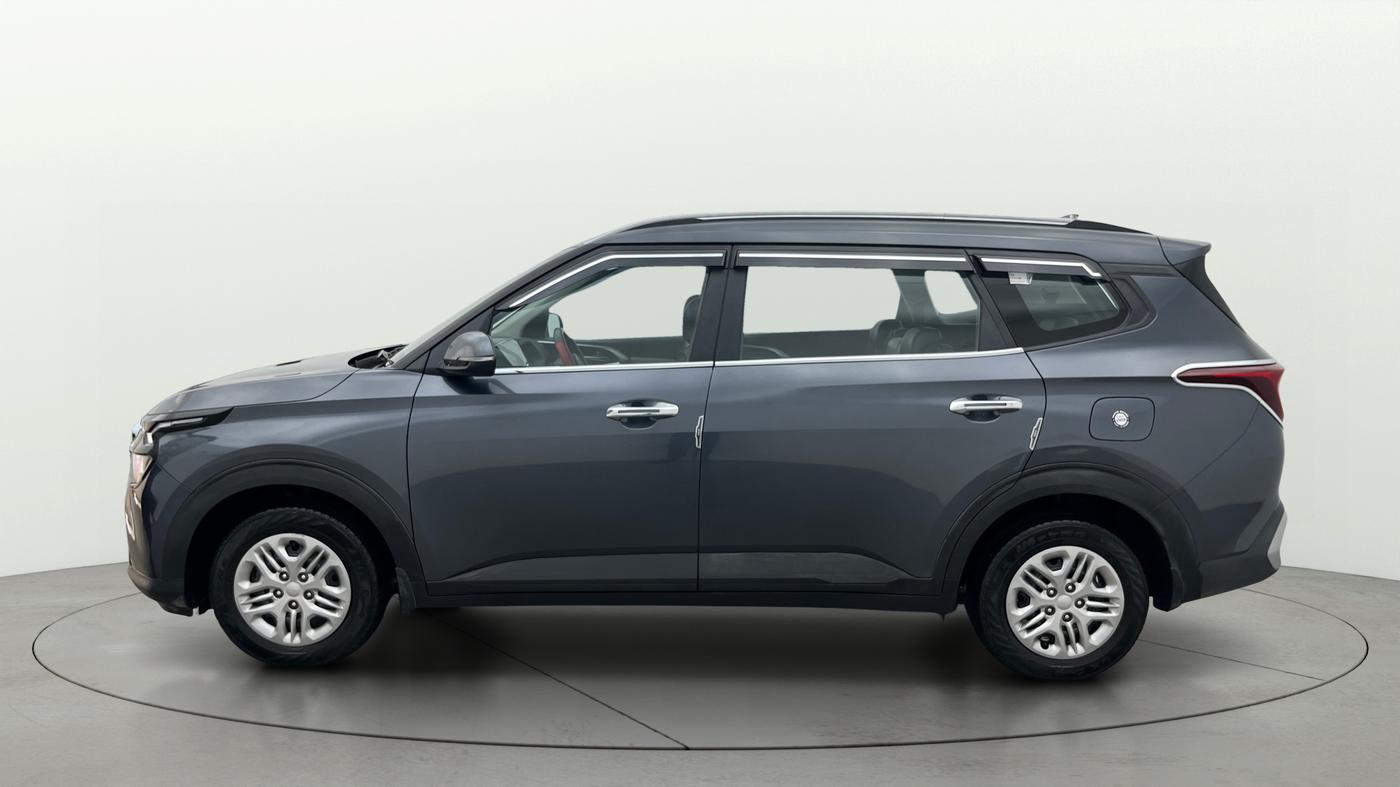 2023 KIA CARENS PRESTIGE 1.5 PETROL 7 STR, Petrol, Manual, 20,686 km, Left Side