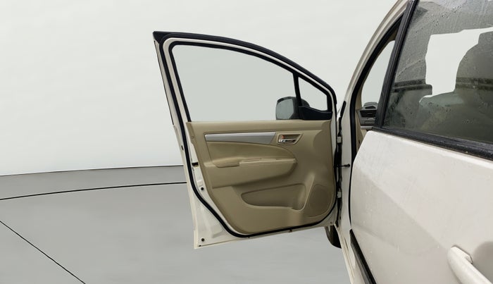 2017 Maruti Ertiga ZXI, Petrol, Manual, 74,540 km, LHS Front Door