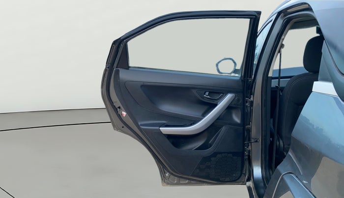 2022 Tata NEXON XM SUNROOF PETROL, Petrol, Manual, 21,703 km, LHS Rear Door