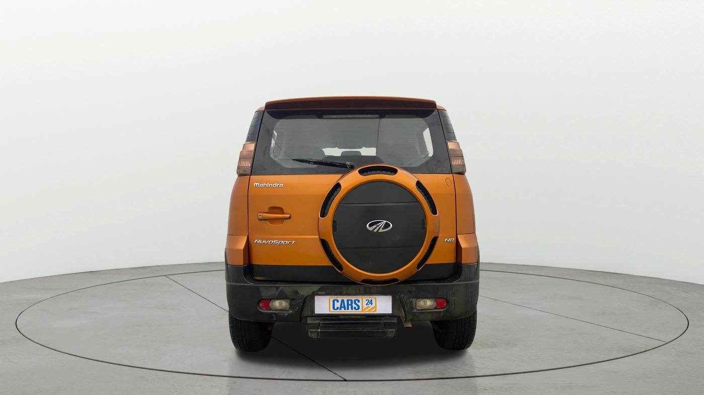 2016 Mahindra NUVOSPORT N8, Diesel, Manual, 1,30,472 km, Back/Rear