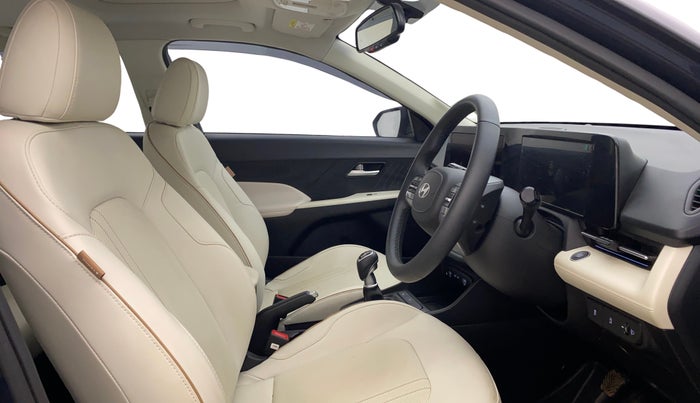 2023 Hyundai Verna SX (O)1.5 VTVT, Petrol, Manual, 1,382 km, Right Side Front Door Cabin