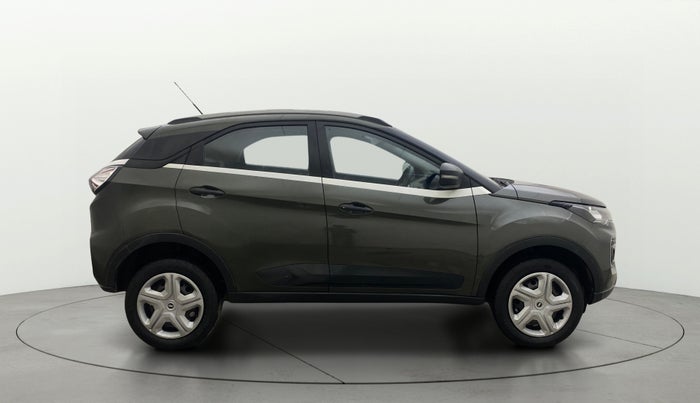 2020 Tata NEXON XM PETROL, Petrol, Manual, 1,48,985 km, Right Side View