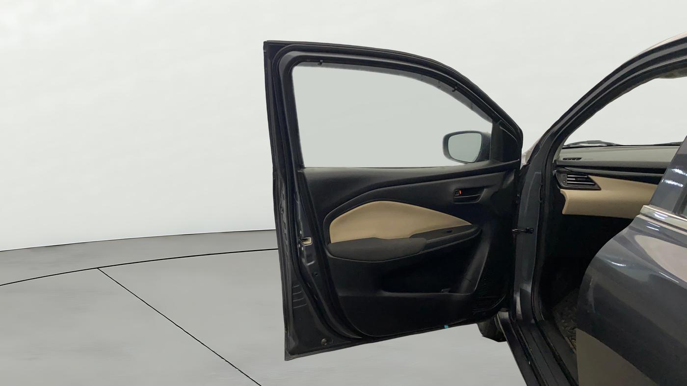 2022 Toyota Glanza E, Petrol, Manual, 71,208 km, LHS Front Door