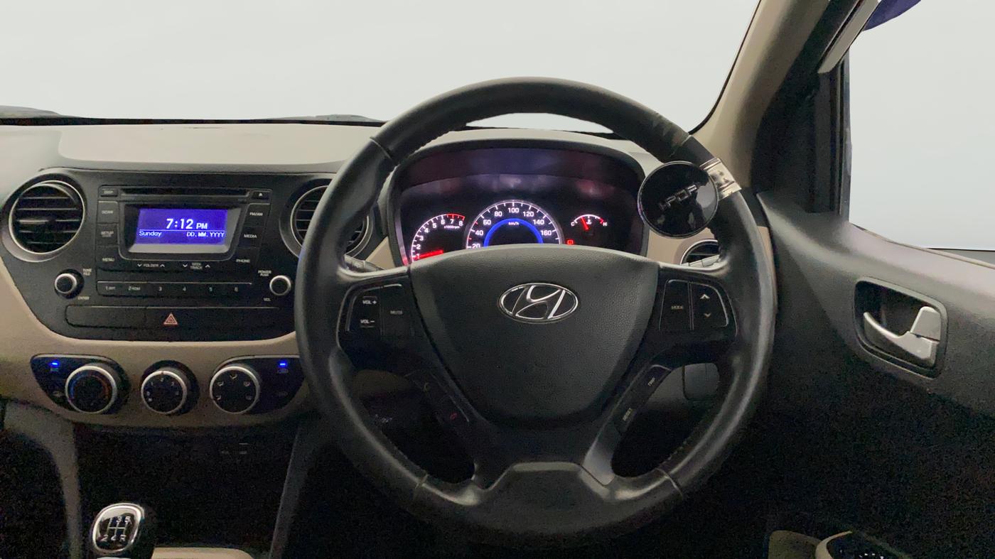 2016 Hyundai Grand i10 ASTA (O) 1.2 KAPPA VTVT, Petrol, Manual, 42,667 km, Steering Wheel Close Up