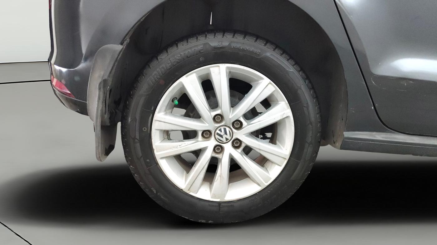 2015 Volkswagen Polo GT TSI AT, Petrol, Automatic, 44,566 km, Right Rear Wheel