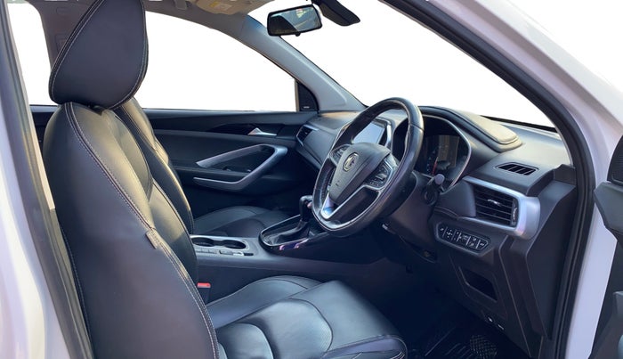 2020 MG HECTOR SHARP 1.5 DCT PETROL, Petrol, Automatic, 90,514 km, Right Side Front Door Cabin