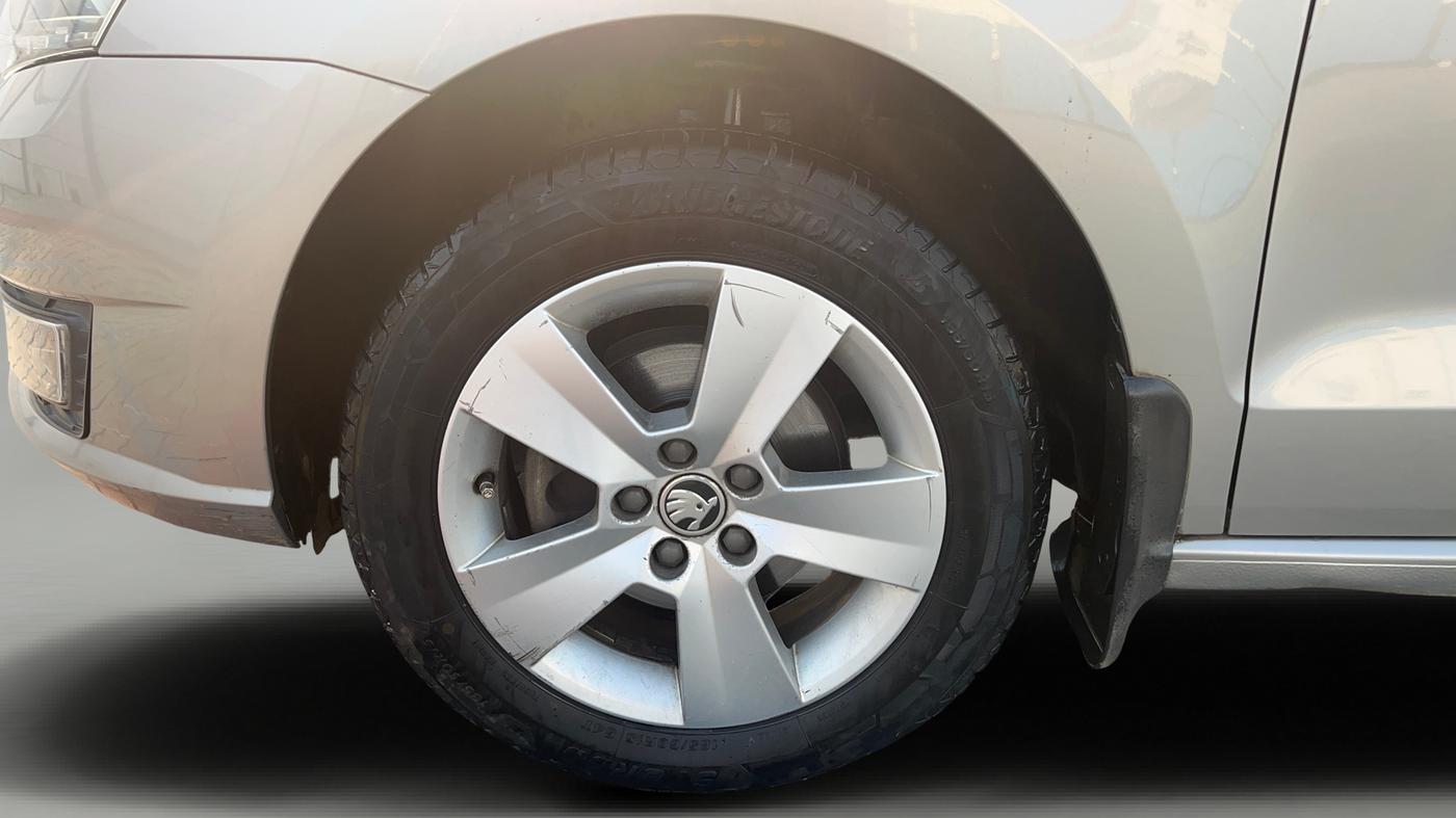 2019 Skoda Rapid AMBITION 1.5 TDI, Diesel, Manual, 1,46,243 km, Left Front Wheel