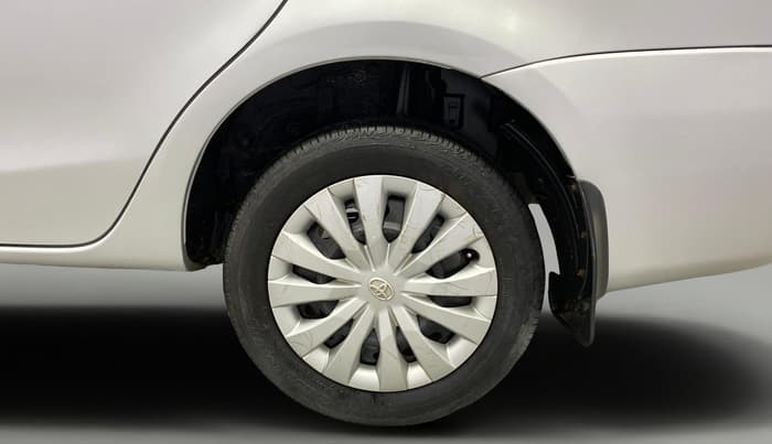 2015 Toyota Etios G, Petrol, Manual, 69,861 km, Left Rear Wheel