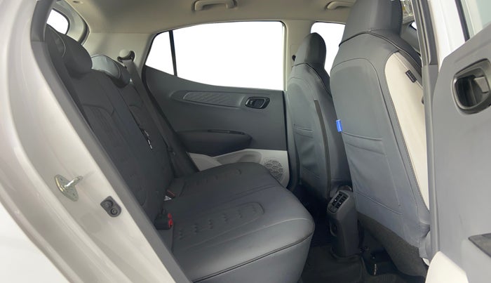 2025 Hyundai GRAND I10 NIOS MAGNA CORPORATE EDITION AMT 1.2 KAPPA VTVT, Petrol, Automatic, 2,349 km, Right Side Rear Door Cabin