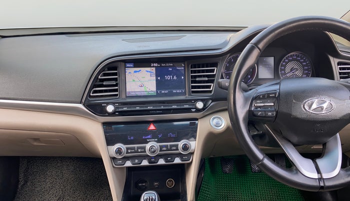 2021 Hyundai New Elantra 2.0 SX MT PETROL, Petrol, Manual, 34,922 km, Air Conditioner