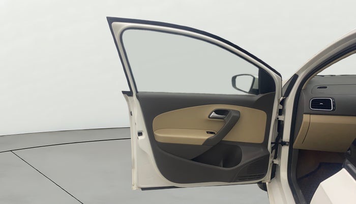 2018 Volkswagen Vento HIGHLINE PETROL AT, Petrol, Automatic, 48,512 km, LHS Front Door