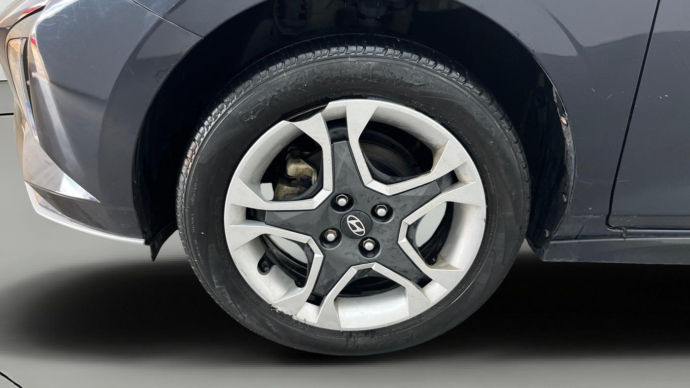 2024 Hyundai NEW I20 Sportz (O) 1.2 IVT, Petrol, Automatic, 37,895 km, Left Front Wheel