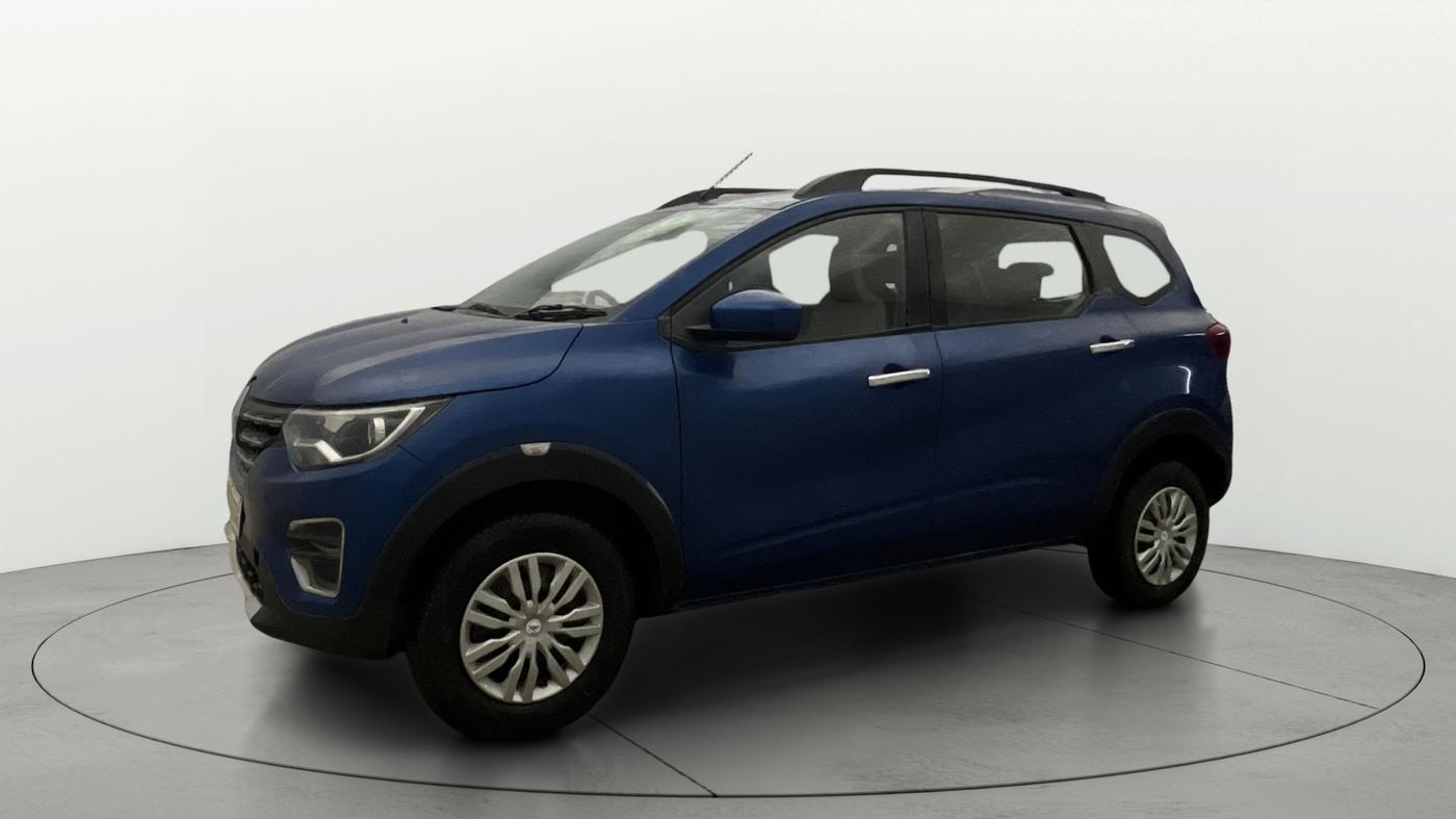 2021 Renault TRIBER RXT, Petrol, Manual, 47,475 km, Left Front Diagonal