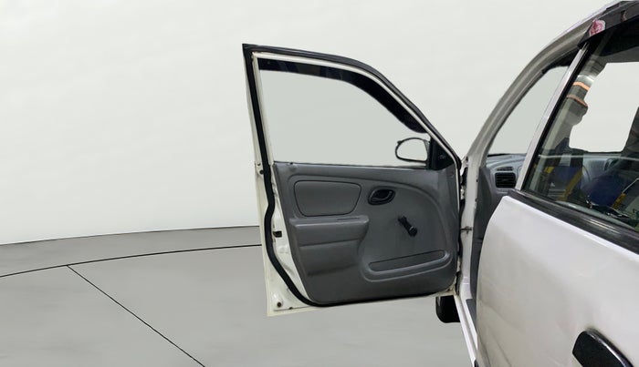 2014 Maruti Alto K10 LXI, Petrol, Manual, 81,246 km, LHS Front Door