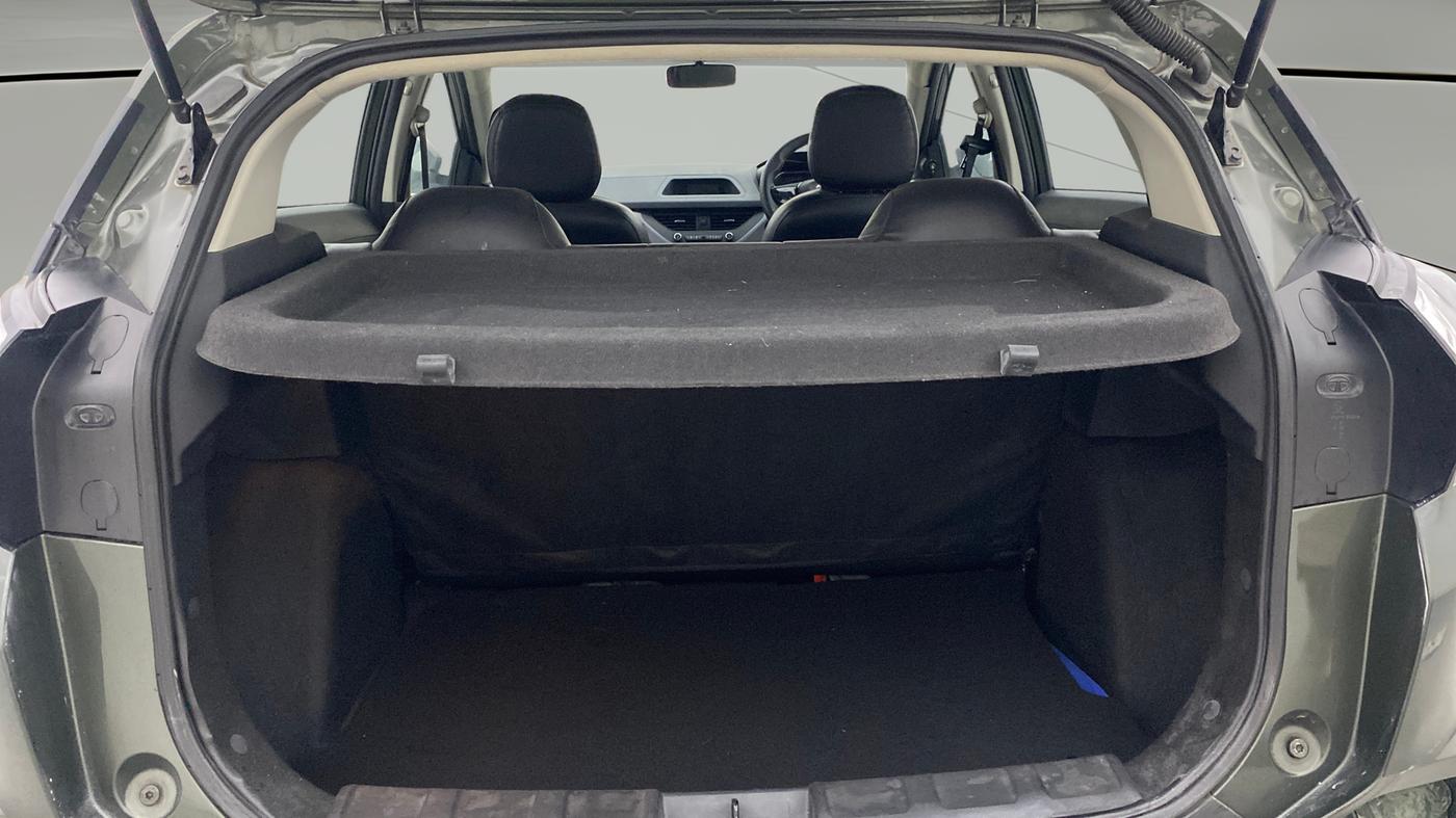 2023 Tata NEXON XM PETROL, Petrol, Manual, 22,115 km, Boot Open Zoomed View