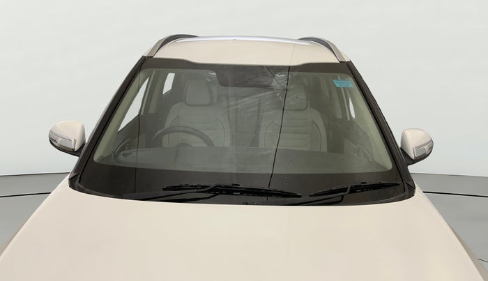 2023 KIA CARENS PRESTIGE PLUS 1.5 PETROL IMT 7 STR, Petrol, Manual, 18,306 km, Front Windshield