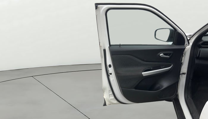 2023 Nissan MAGNITE XV PREMIUM TURBO CVT, Petrol, Automatic, 16,371 km, LHS Front Door