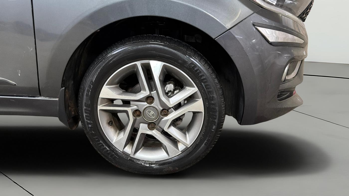2023 Tata TIGOR XZA PLUS PETROL, Petrol, Automatic, 16,587 km, Right Front Wheel