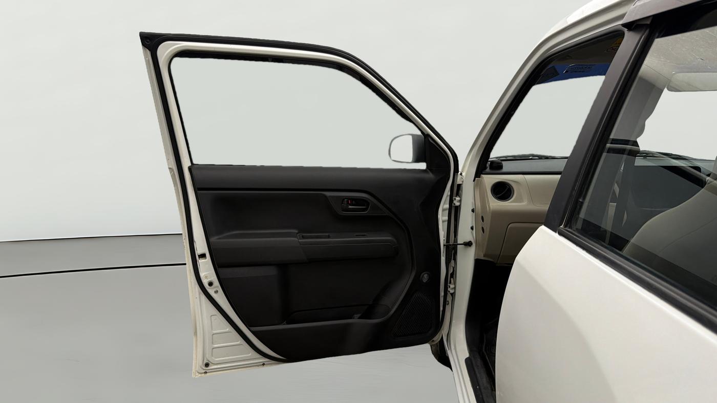 2022 Maruti New Wagon-R LXI CNG (O) 1.0, CNG, Manual, 1,04,176 km, LHS Front Door