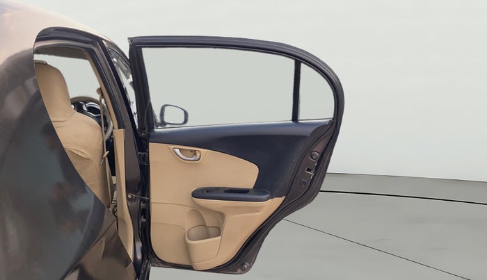 2014 Honda Amaze 1.2L I-VTEC VX, CNG, Manual, 1,21,720 km, RHS Rear Door