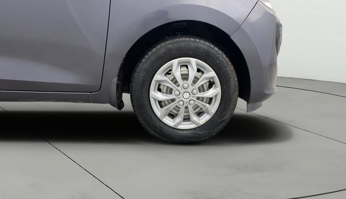 2018 Hyundai NEW SANTRO MAGNA CNG, CNG, Manual, 88,278 km, Right Front Wheel