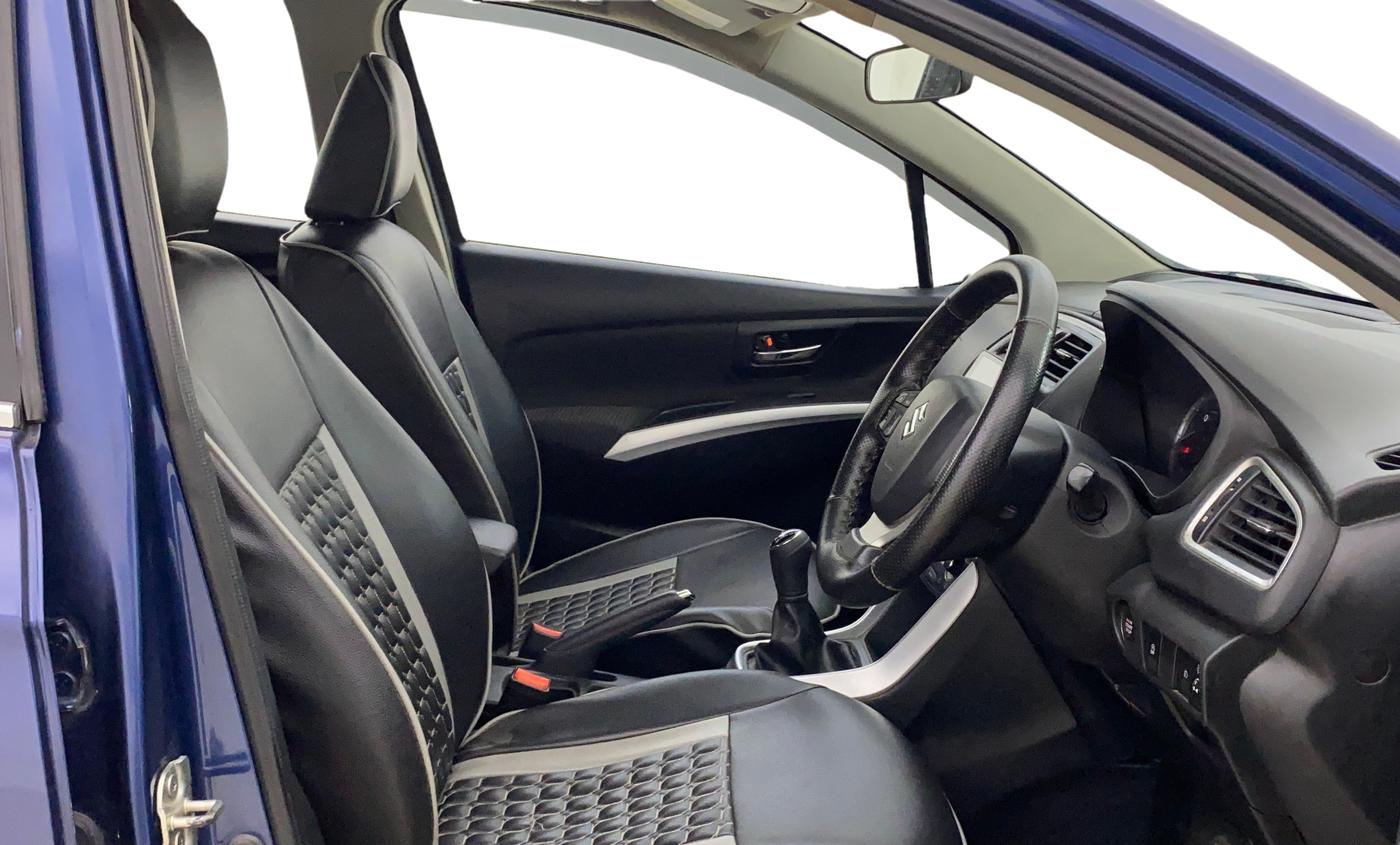 2018 Maruti S Cross ZETA 1.3, Diesel, Manual, 54,168 km, Right Side Front Door Cabin