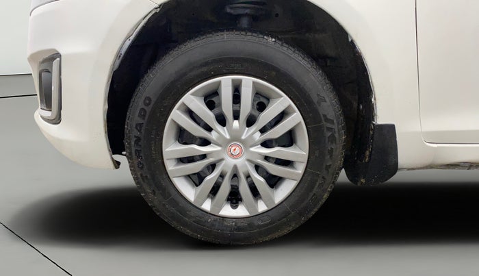 2015 Maruti Swift VXI, Petrol, Manual, 3,977 km, Left Front Wheel