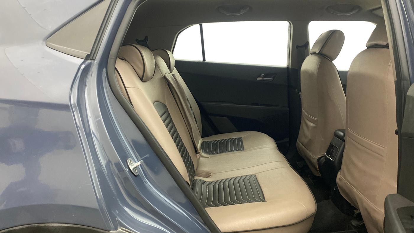 2015 Hyundai Creta S 1.6 PETROL, Petrol, Manual, 65,092 km, Right Side Rear Door Cabin