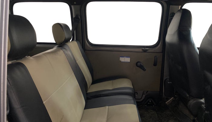 2013 Maruti Eeco 5 STR WITH A/C+HTR, Petrol, Manual, 77,474 km, Right Side Rear Door Cabin