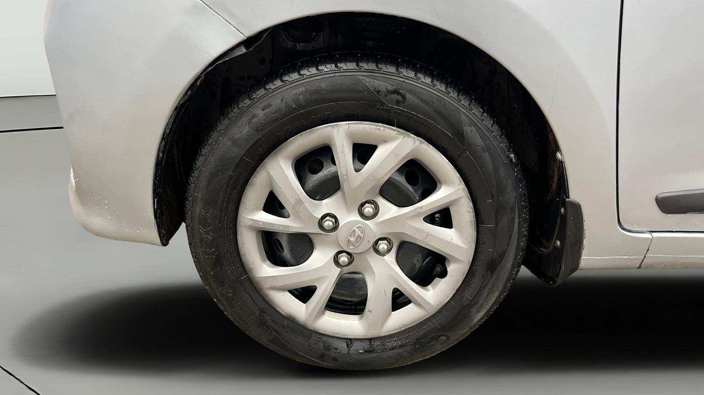 2019 Hyundai Grand i10 SPORTZ 1.2 KAPPA VTVT, Petrol, Manual, 72,694 km, Left Front Wheel