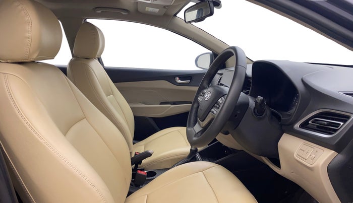 2020 Hyundai Verna SX 1.5 VTVT IVT, Petrol, Automatic, 41,237 km, Right Side Front Door Cabin