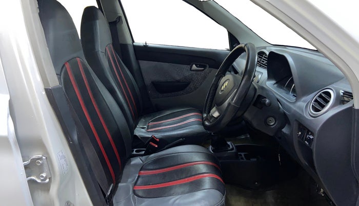 2016 Maruti Alto 800 LXI, Petrol, Manual, 79,668 km, Right Side Front Door Cabin