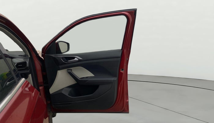 2022 Volkswagen TAIGUN TOPLINE 1.0 TSI MT, Petrol, Manual, 1,27,393 km, RHS Front Door