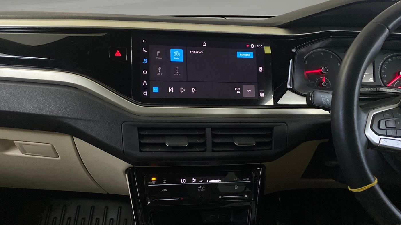 2024 Volkswagen VIRTUS HIGHLINE TSI 1.0 MT, Petrol, Manual, 6,662 km, Air Conditioner