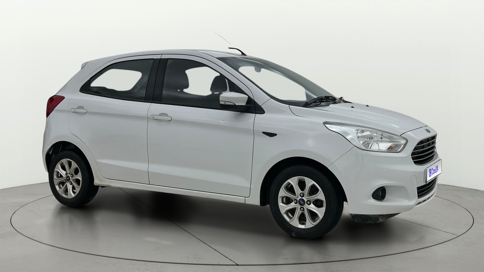 2017 Ford Figo 2020-2021 TITANIUM 1.2 PETROL MT 2017 Ford Figo 2020-2021 TITANIUM 1.2 PETROL MT