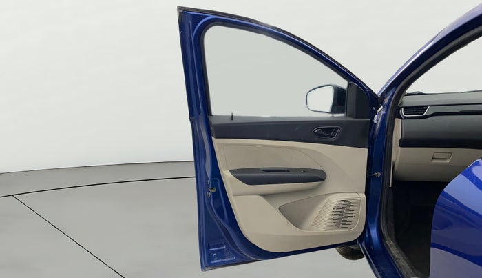 2021 Renault TRIBER RXT, Petrol, Manual, 64,211 km, LHS Front Door