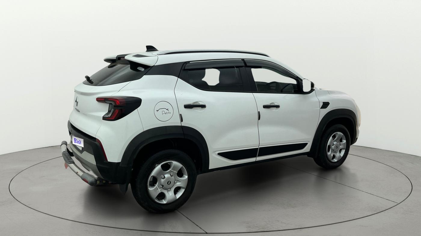 2024 Renault Kiger RXT AMT, Petrol, Automatic, 26,043 km, Right Back Diagonal
